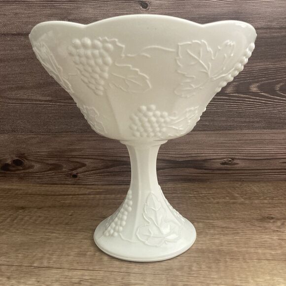 Vintage Grape Milk Glass Large Tall Compote Bowl 8" Imperial Glass Scallop - Picture 2 of 12
